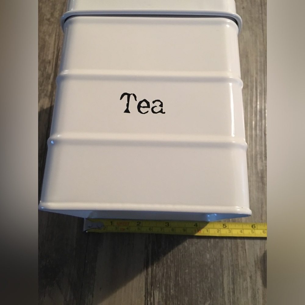 Tea tin - Kitchen decor
